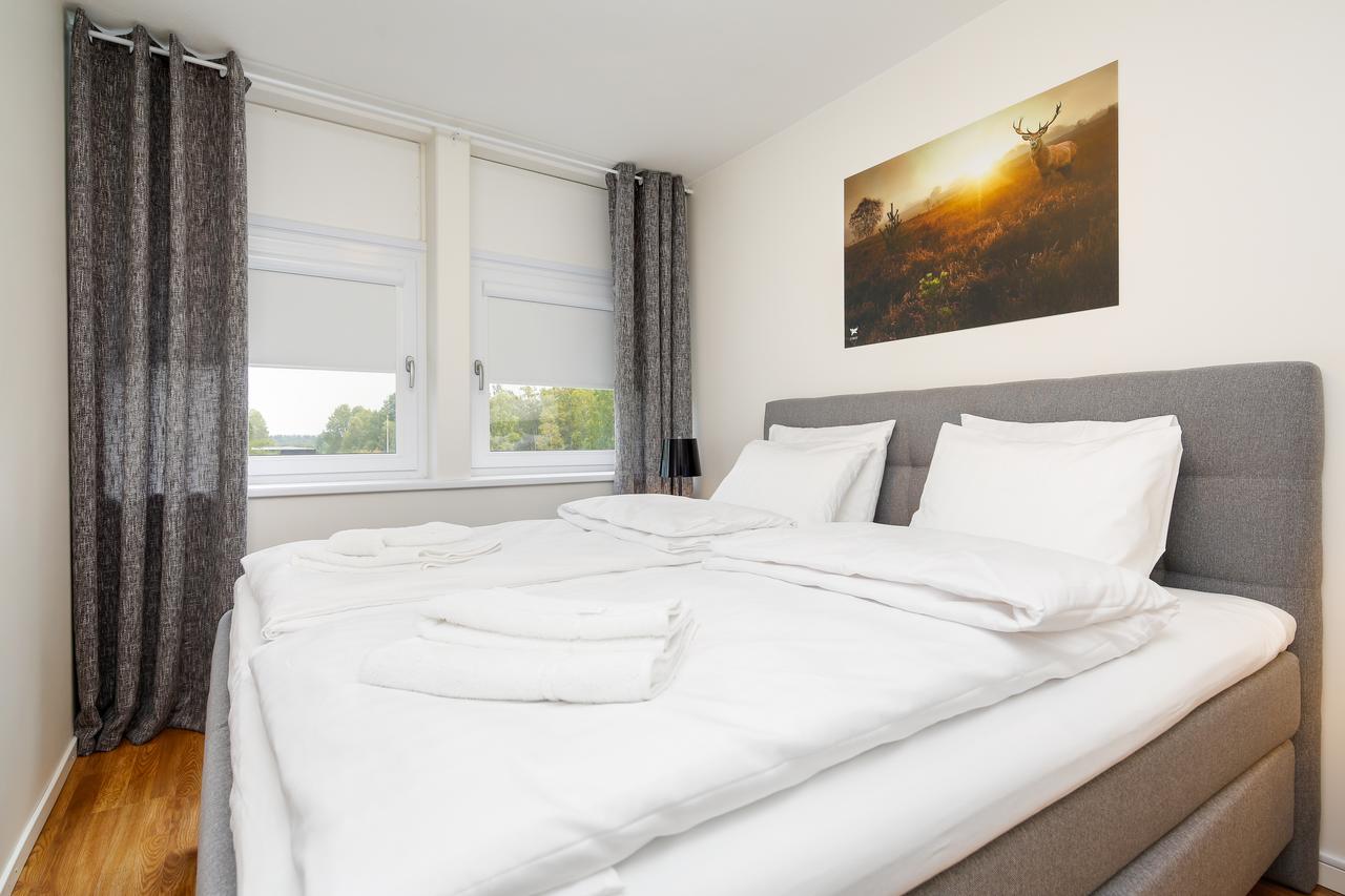 Almnaes Park Hotel Södertälje Buitenkant foto